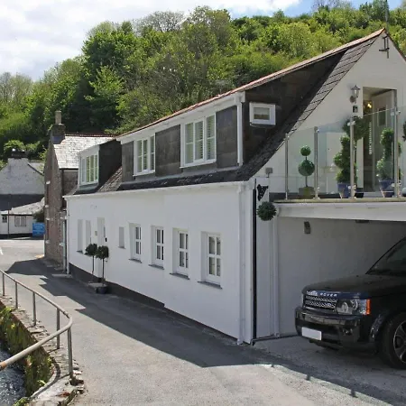 Holiday home The Quarterdeck *